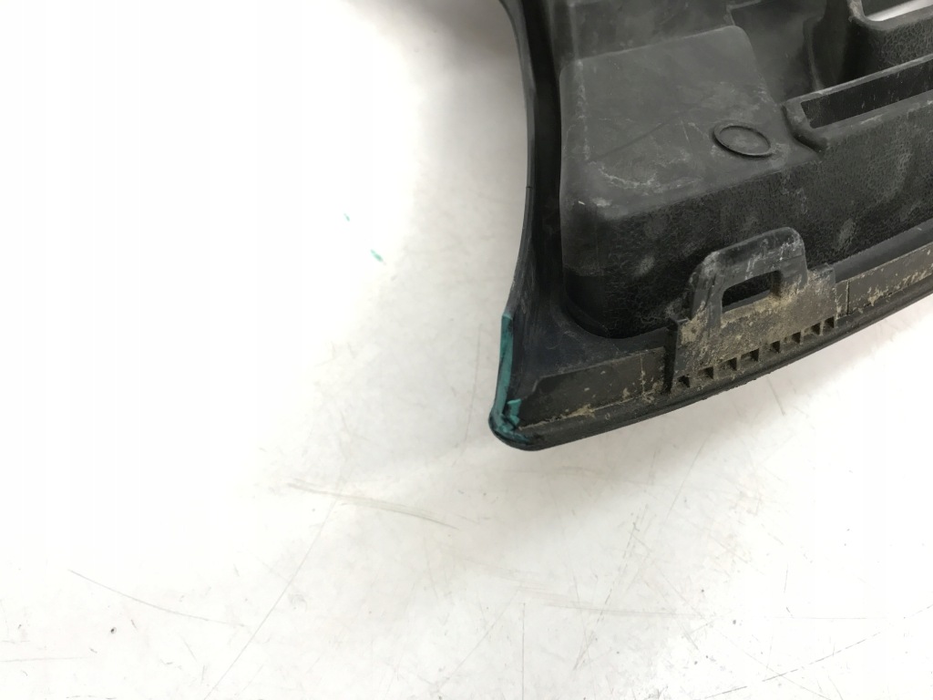 Решётка радиатора решётка радиатора радиатора хром dacia daster 20-22r рестайлинг  623102515r Киев