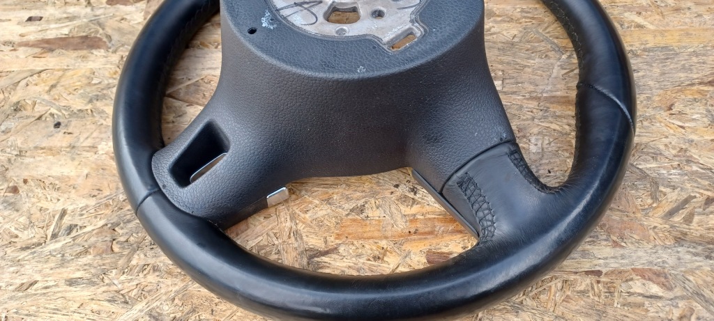 фото №12, Vw tiguan 1 i lift воздуховод трёхспицевая кожа мультифункция 1t0419091ac