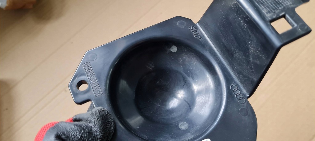 фото №10, Rs5 8w lift заглушка бампера радара правая 8w0807820a rs4 b9