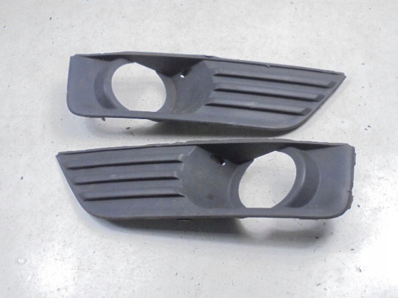 Ford focus mk2 решітка бампера перед ліва правий Зі Шроту