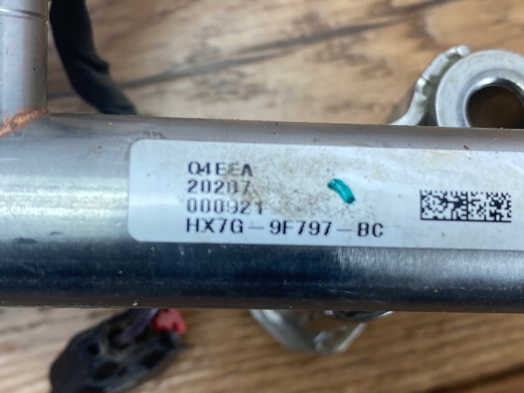 фото №7, Молдинг упорскування ford kuga mk3 escape 2020+ usa