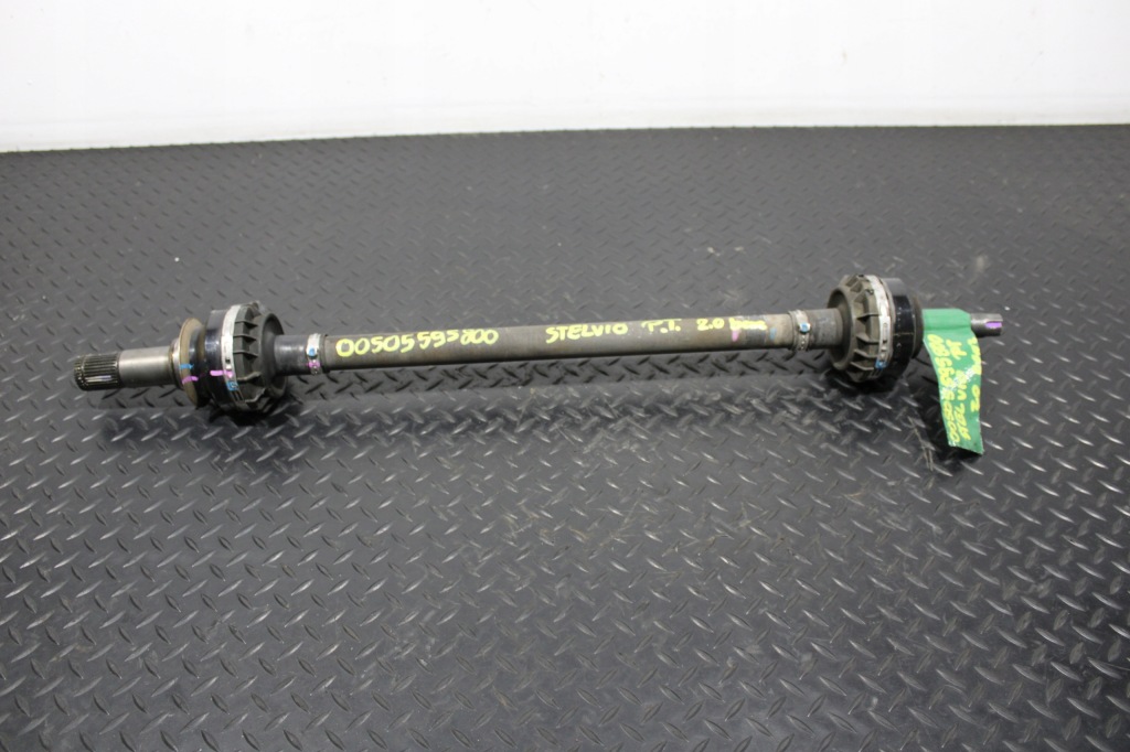 фото №1, Приводной вал półośka правый задняя alfa romeo stelvio q4 00505595800