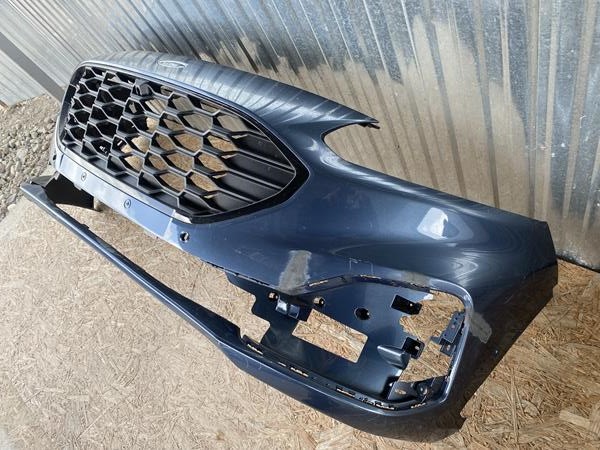 Бампер передній ford kuga mk3 st line 19- + решітка радіатора Недорого