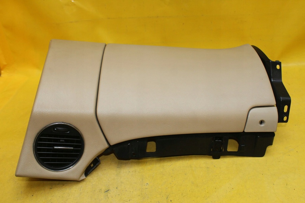 фото №1, Бардачок пассажира mercedes w219 cls