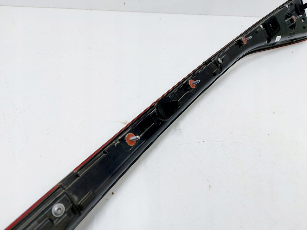 фото №9, Mercedes eqb n243 x243 23r. лампа крышки задняя накладка a2439064000