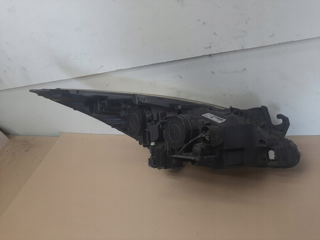 фото №13, Лампа перед передняя левая peugeot 3008 i lata 2009-2016 angielska