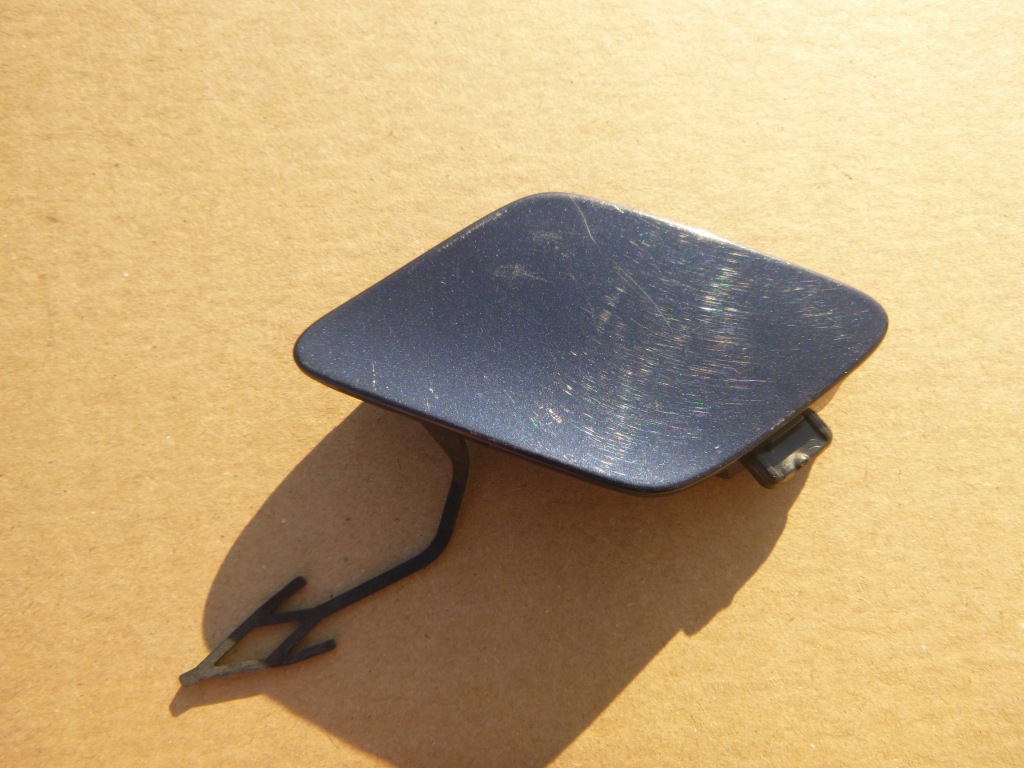 фото №1, Audi a6 c8 18- заглушка фаркоп hak бампер задняя 4k0807441