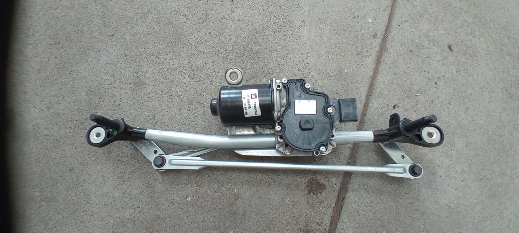 фото №1, Opel adam механізм моторчик двірник