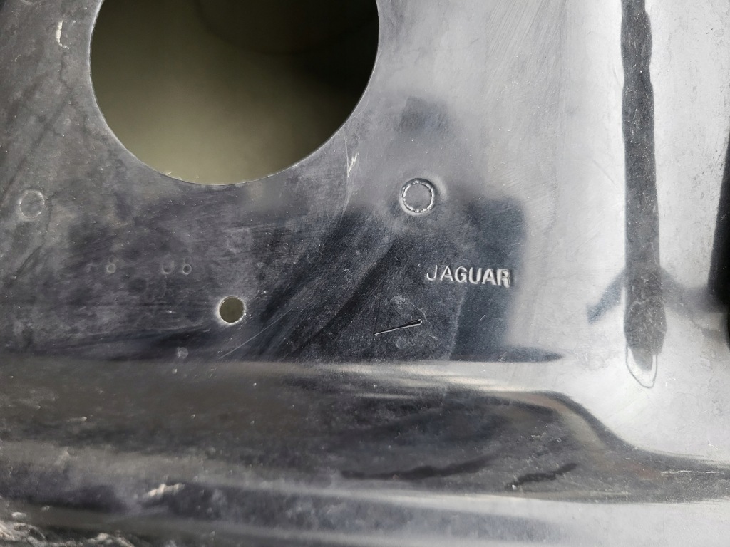 Капот комплектная крышка двигателя черная jaguar e-pace оригинальный номер европа Доставка