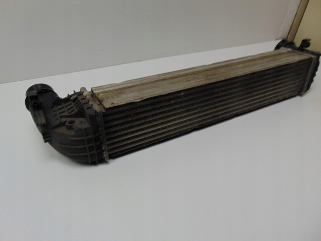 Радиатор интеркулер opel astra v k 39185908 427460812 с Разборки