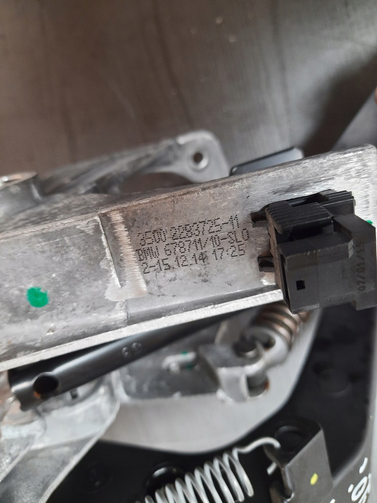 фото №6, Bmw x1 e84 2.0i lift педали kpl.