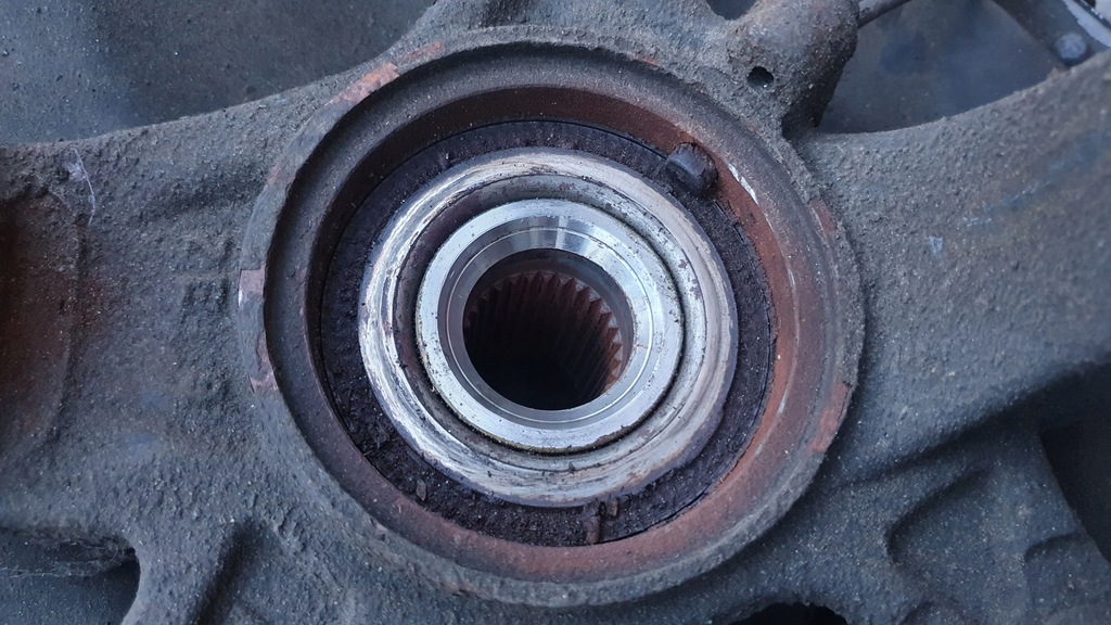 фото №9, Honda civic viii ufo 2.2 поворотний кулак ступиця гальмівні диски