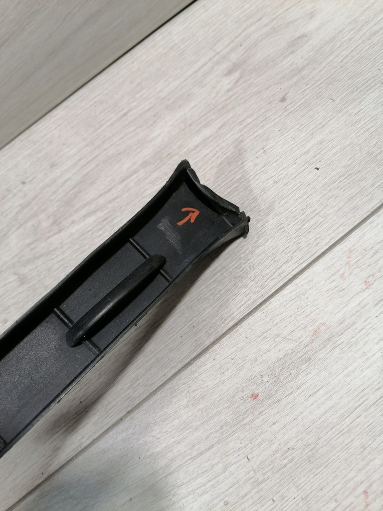 фото №8, Levante молдинг бампер перед 670040751