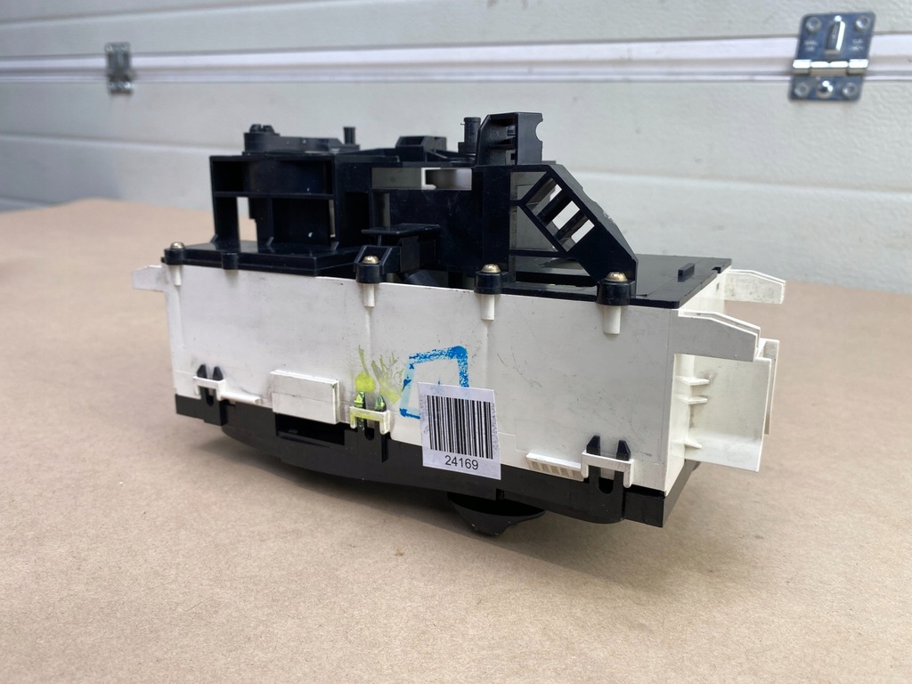 фото №12, Панель обдув mercedes a klasa w168 кондиционера a1688300385