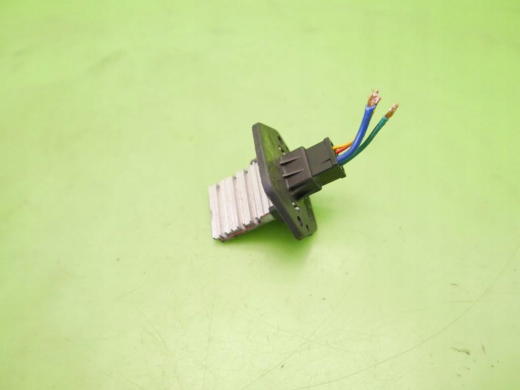 фото №3, Резистор резистор обдув перед kia carnival i fl