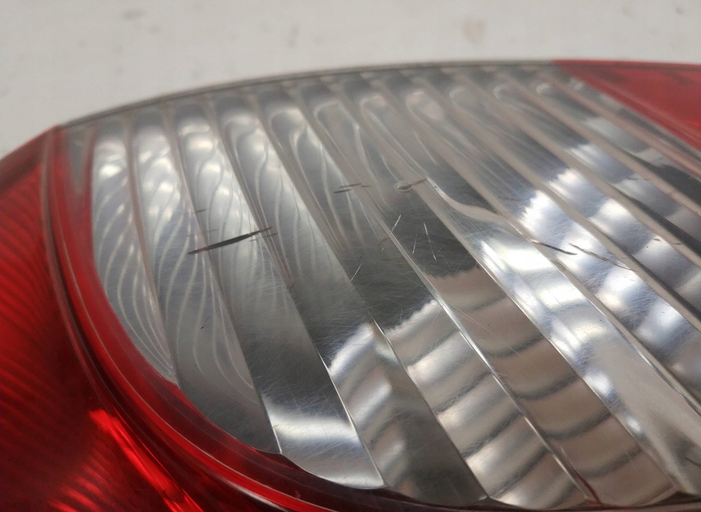 фото №10, Лампа права задня renault megane scenic