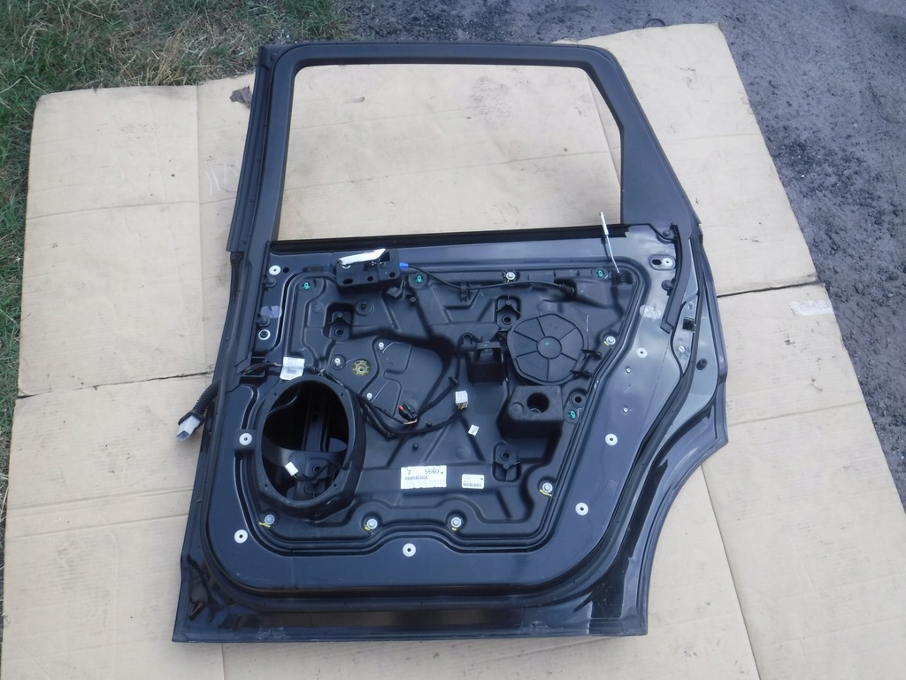 фото №8, Дверь правый задняя dodge journey