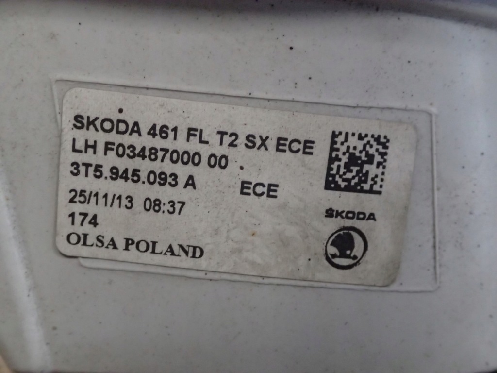 фото №8, Skoda superb ii lift лампа задняя левая w крышка sedan 3t5945093a