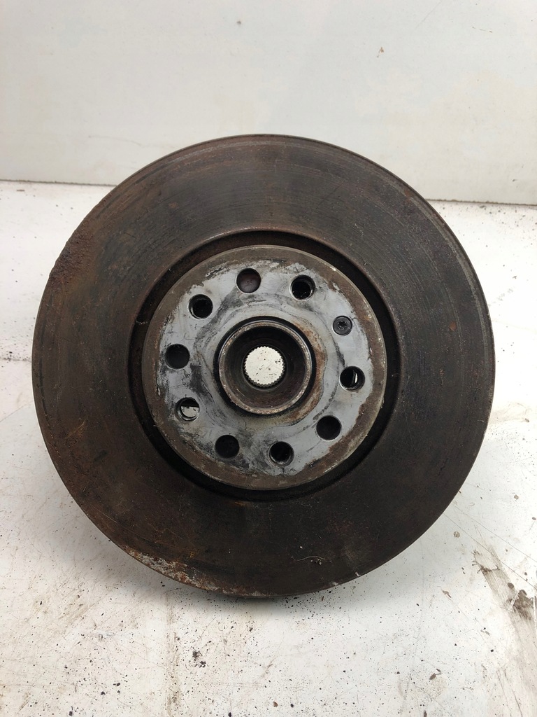 фото №1, Vw golf v vi поворотний кулак ступиця лівий перед