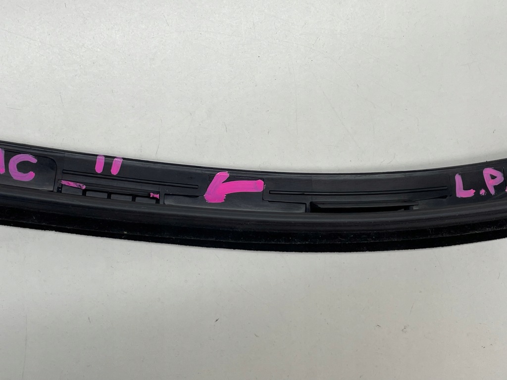 фото №6, Молдинг двері citroen c4 picasso ii лівий перед