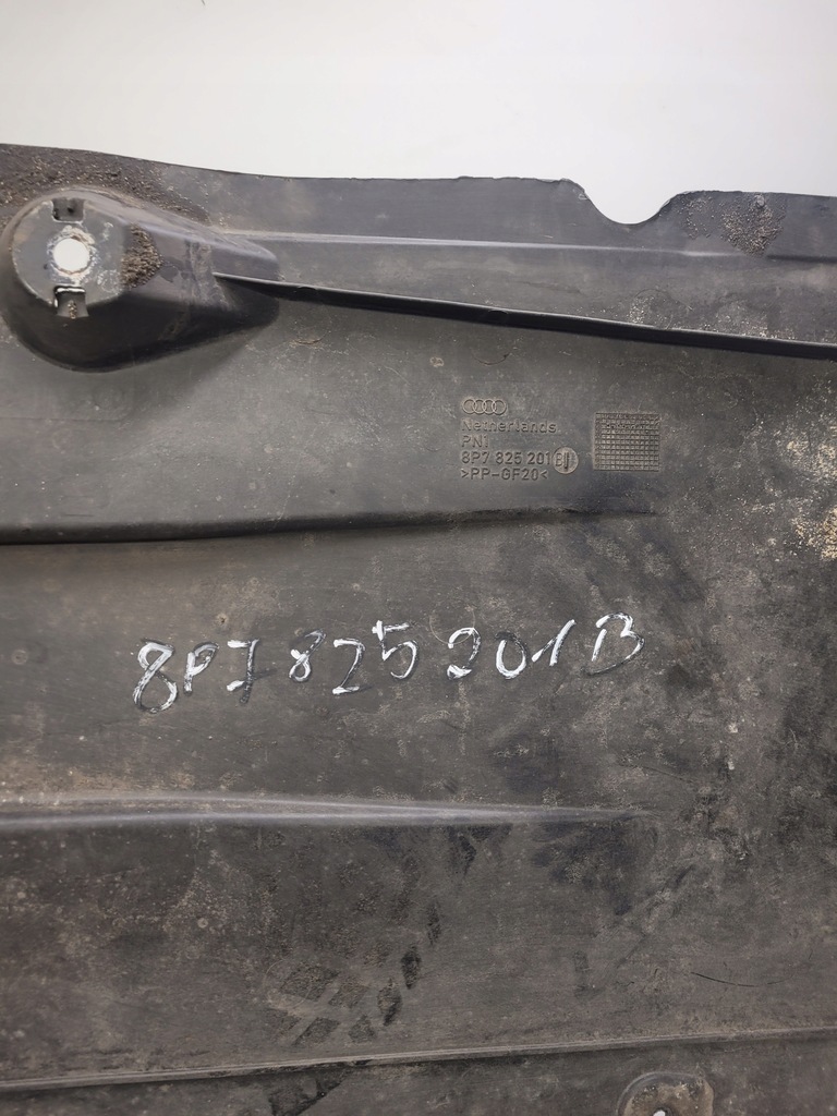 фото №8, Защита подвеска левая audi a3 8p cabrio 8p7825201b