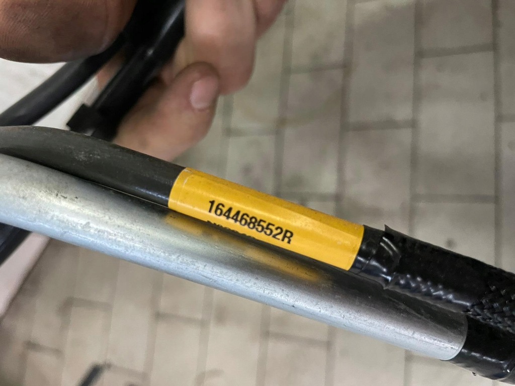 фото №3, Шланг топливный renault captur plug in 164468552r 149116147r