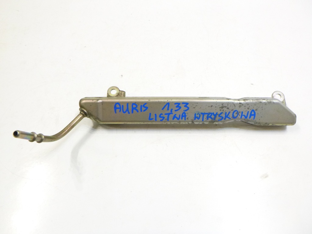 фото №1, Молдинг впрыскная toyota auris i 1.33 vvt 2009-2012