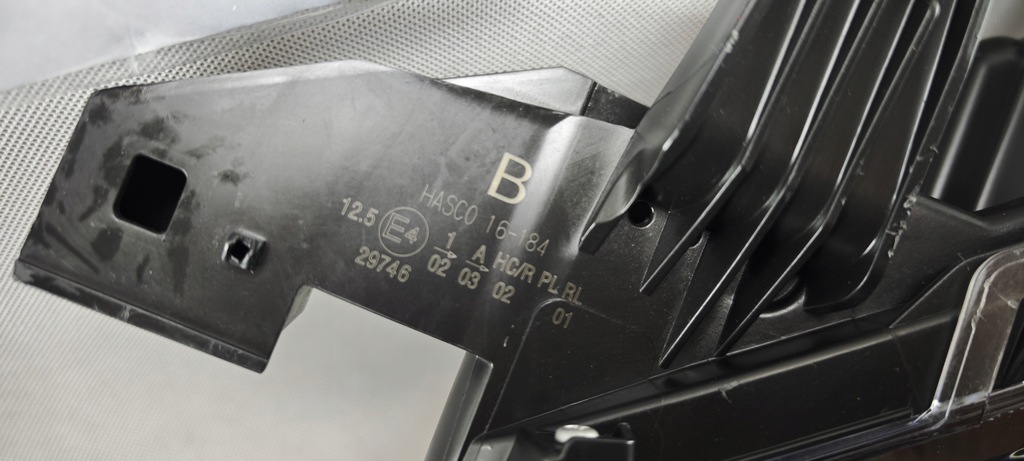 фото №14, Toyota corolla cross full led левый правый фара лампа комплект