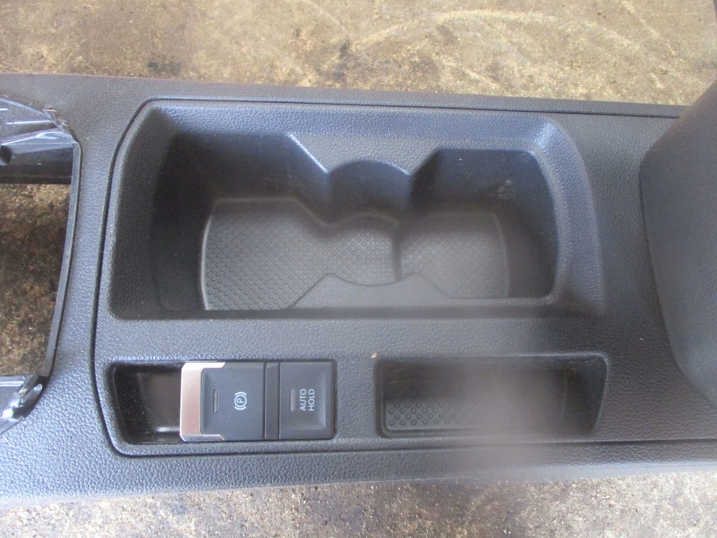 фото №4, Туннель средний подлокотник vw t-roc