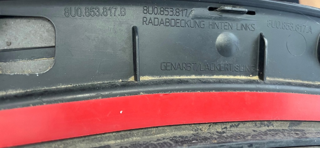 фото №9, Audi q3 11-молдинг крыла левый задняя оригинал