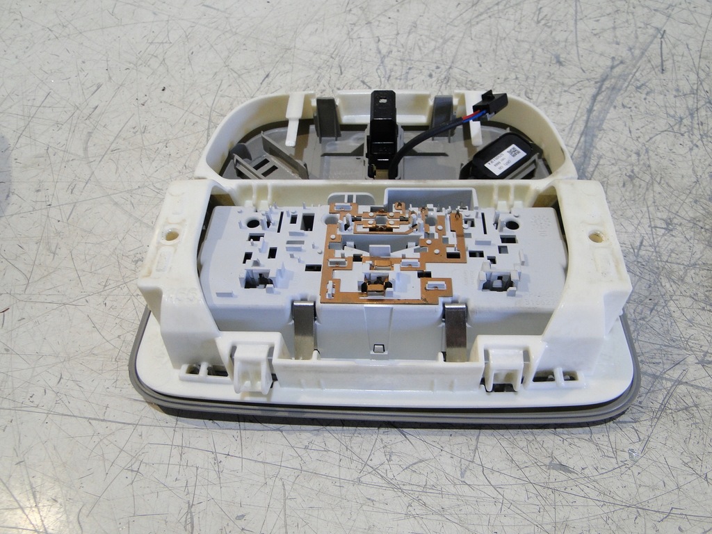 фото №8, Opel adam лампа кабины освещение салона 13378200