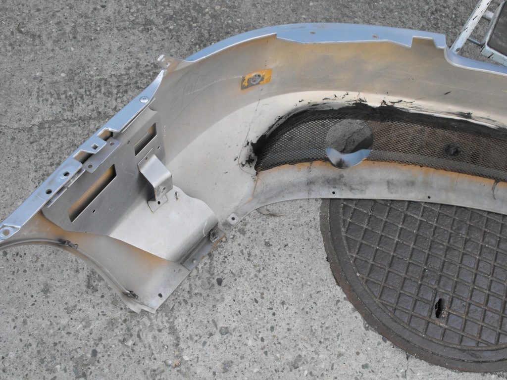 фото №9, Aston martin db9 бампер задняя 4g43-17d781-a