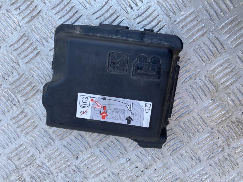 фото №2, Крышка корпус предохранителей c3 aircross 18-