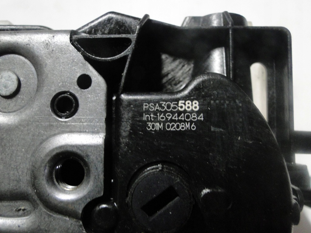 фото №10, Peugeot 2008 ii замок дверь перед 6pin 2021r.