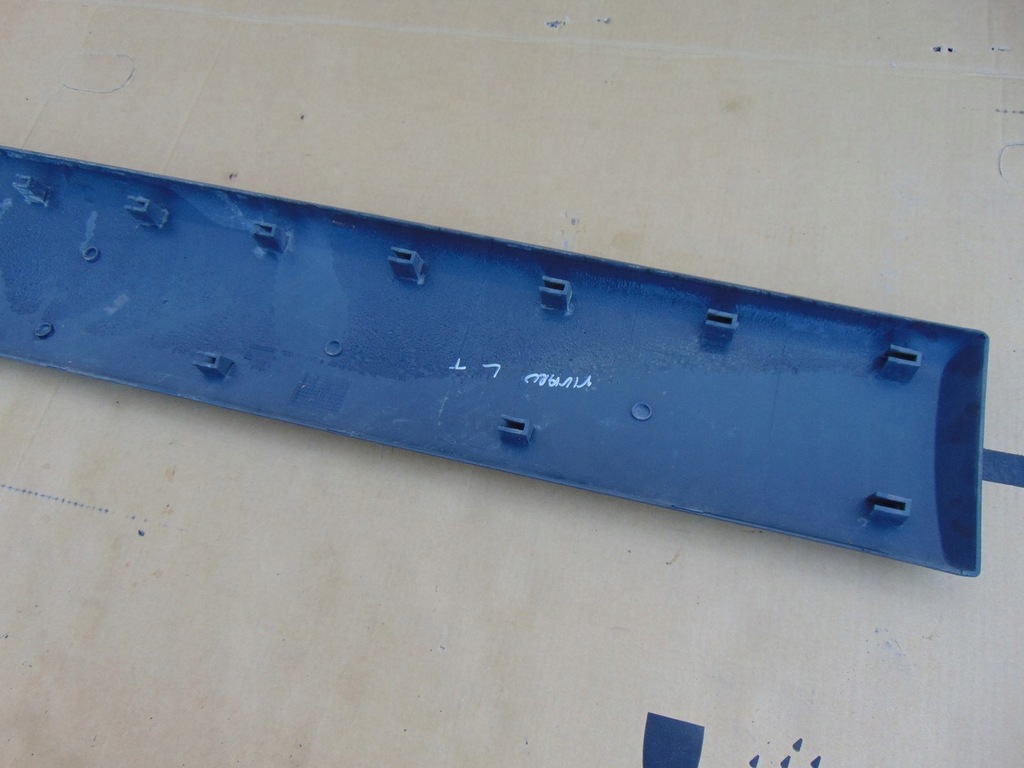 фото №11, Молдинг боковая левый задняя vivaro trafic 2001-