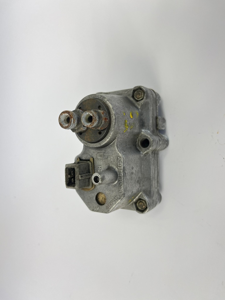 фото №1, Клапан регулятор давления топлива mercedes w126 r107 sl 0438140005 bosch