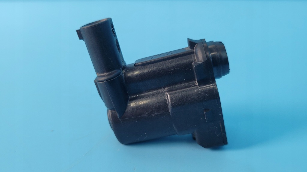 Volvo xc90 2 20r привод крышка заливной топлива 31385289 Цена