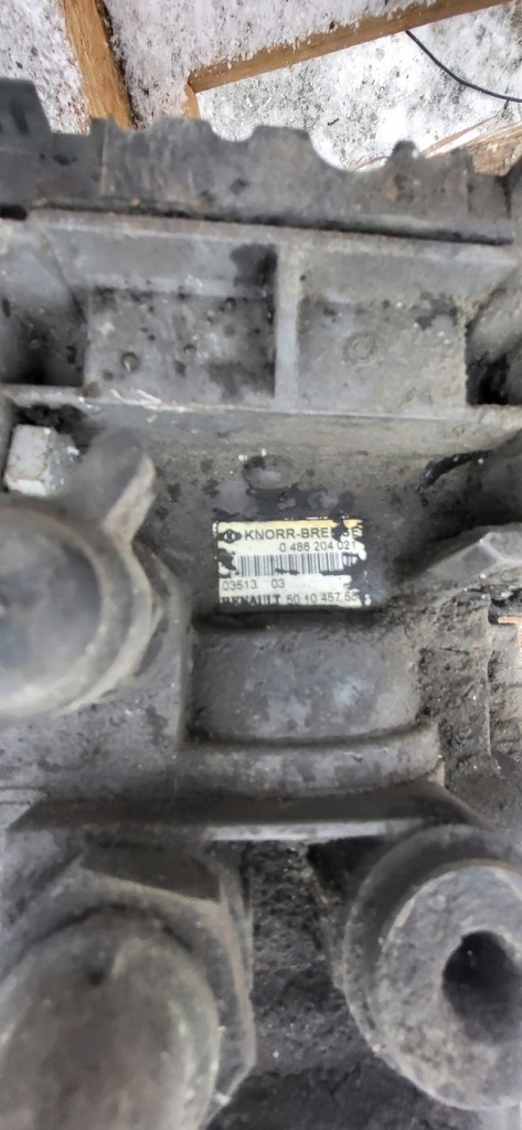 Клапан ebs модулятор renault premium i dci 0486204021, 5010457558 Оригінал