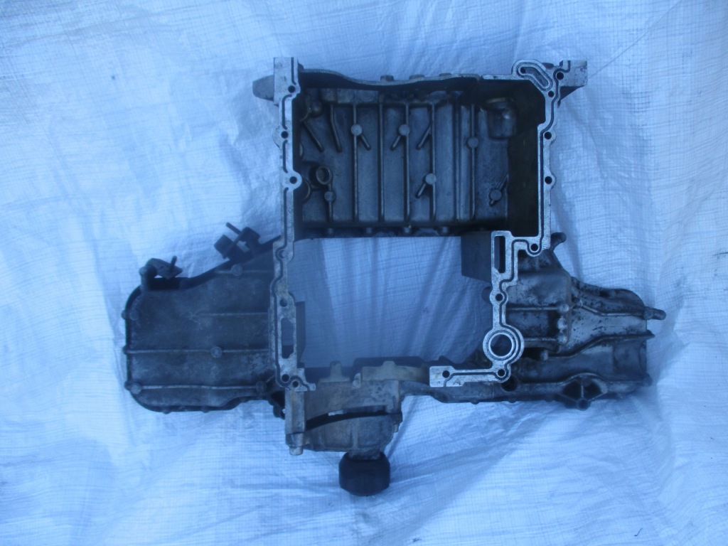 Поддон масляная vw audi a6 c6 a4 a8 d3 2.7 3.0 tdi Цена