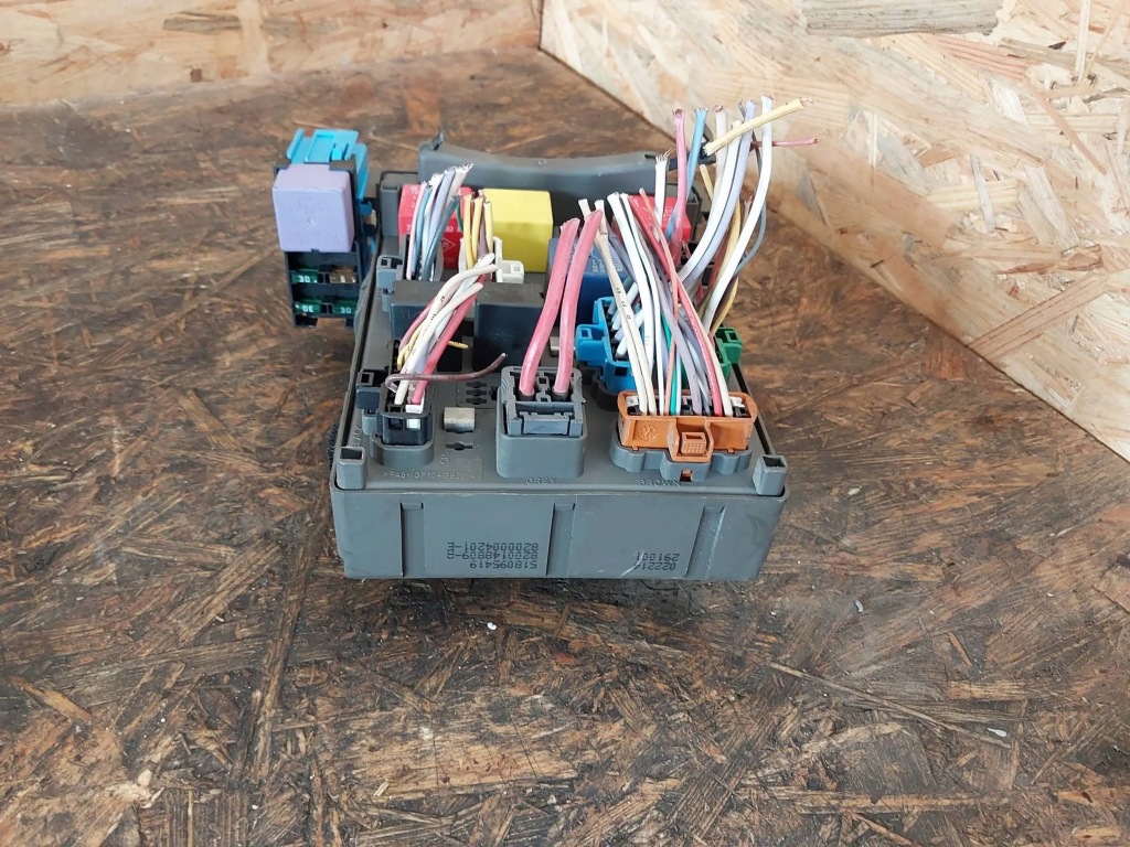 фото №8, Модуль комфорту renault laguna ii 8200144809a