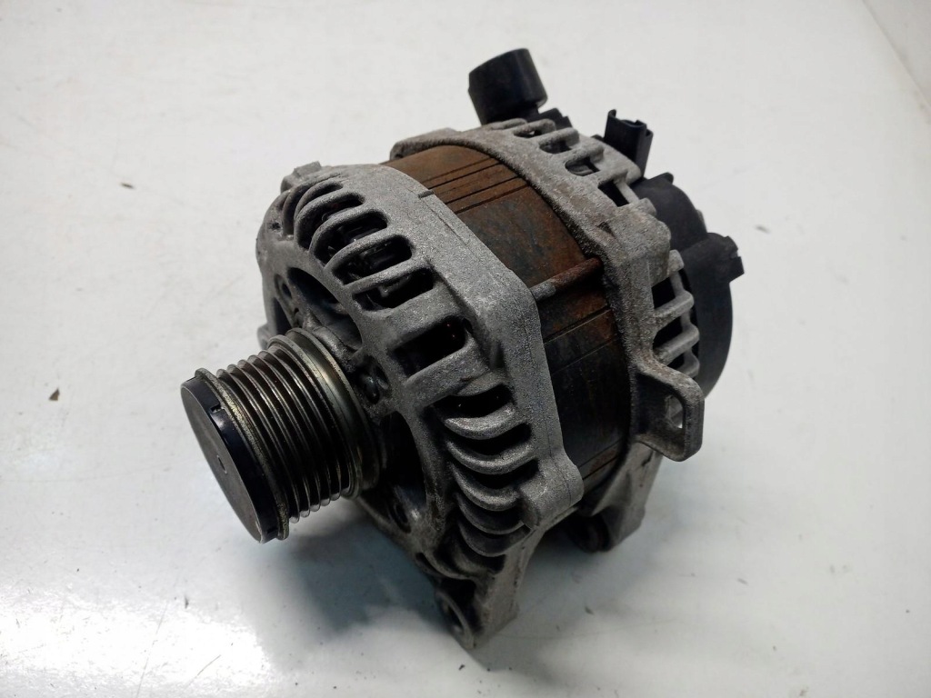 Купити Генератор 1.5 hdi peugeot 3008 ii 9827175380