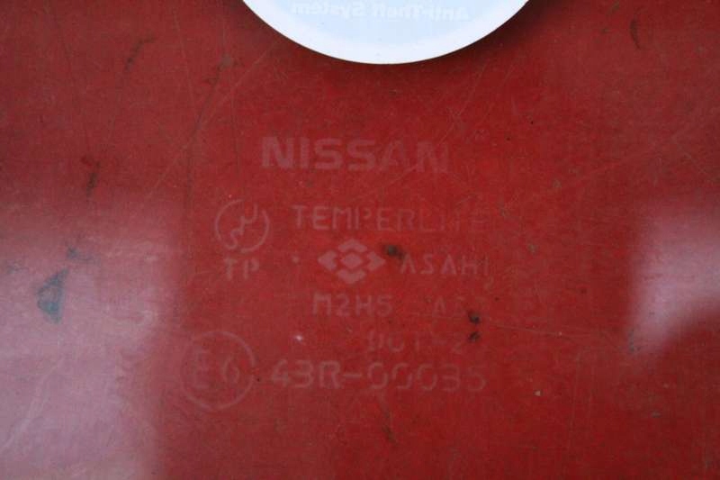 фото №5, Стекло боковая правая перед передняя nissan maxima a33 00-05