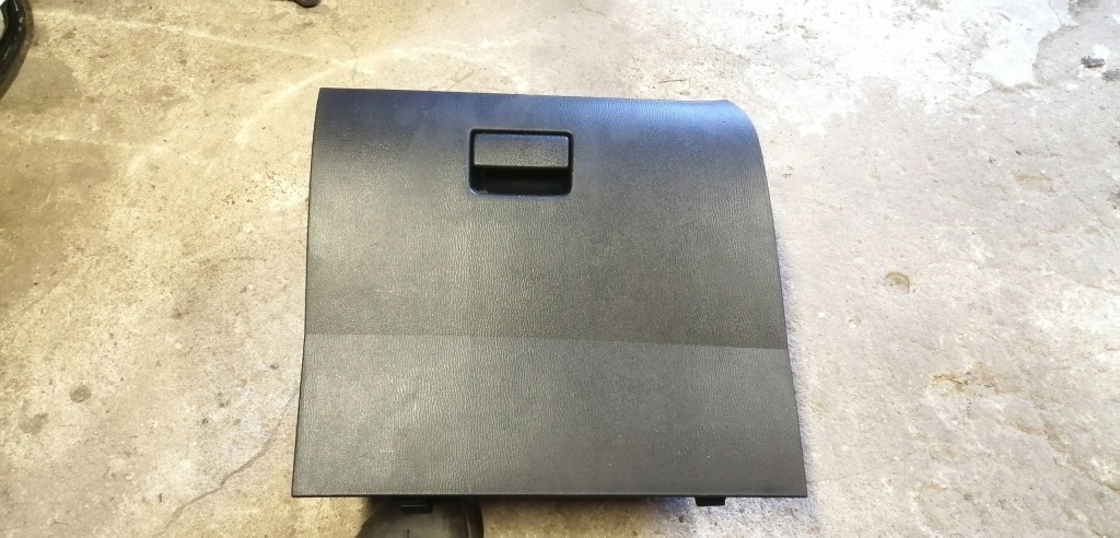 фото №1, Mazda 2 dj 15- бардачок da6c-64161