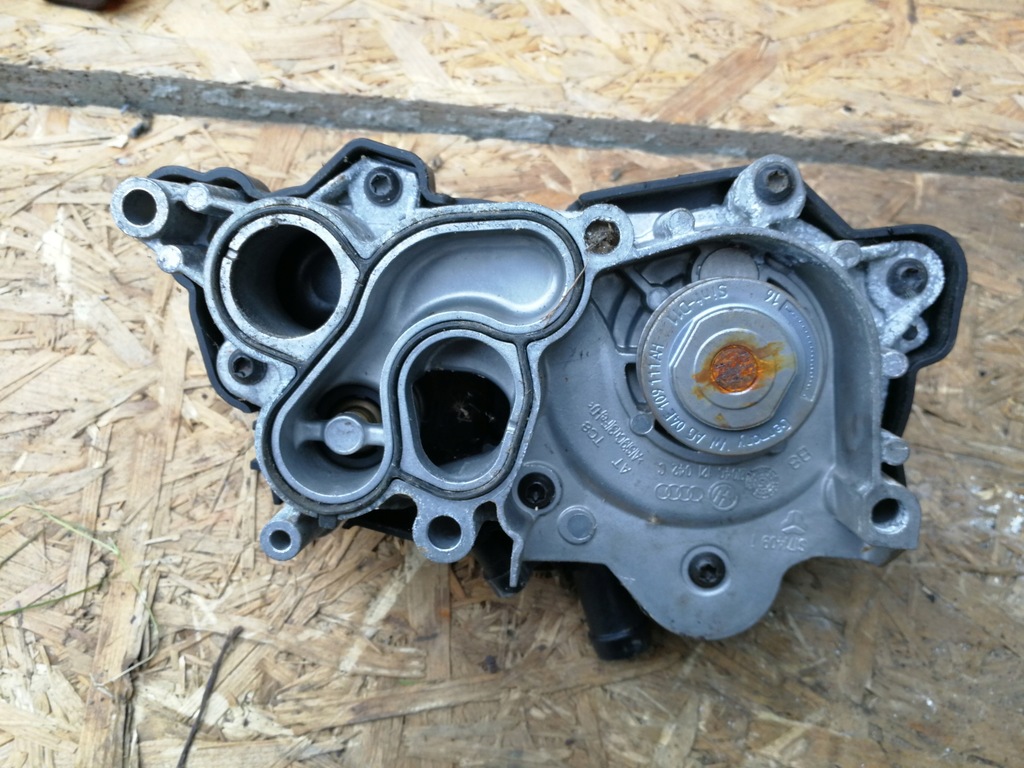 фото №5, Корпус термостата насоса wody seat mii 2017r.