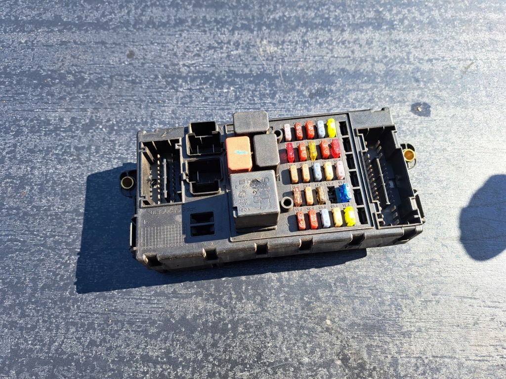 фото №1, Коробка предохранителей iveco daily iv 06- 69500009