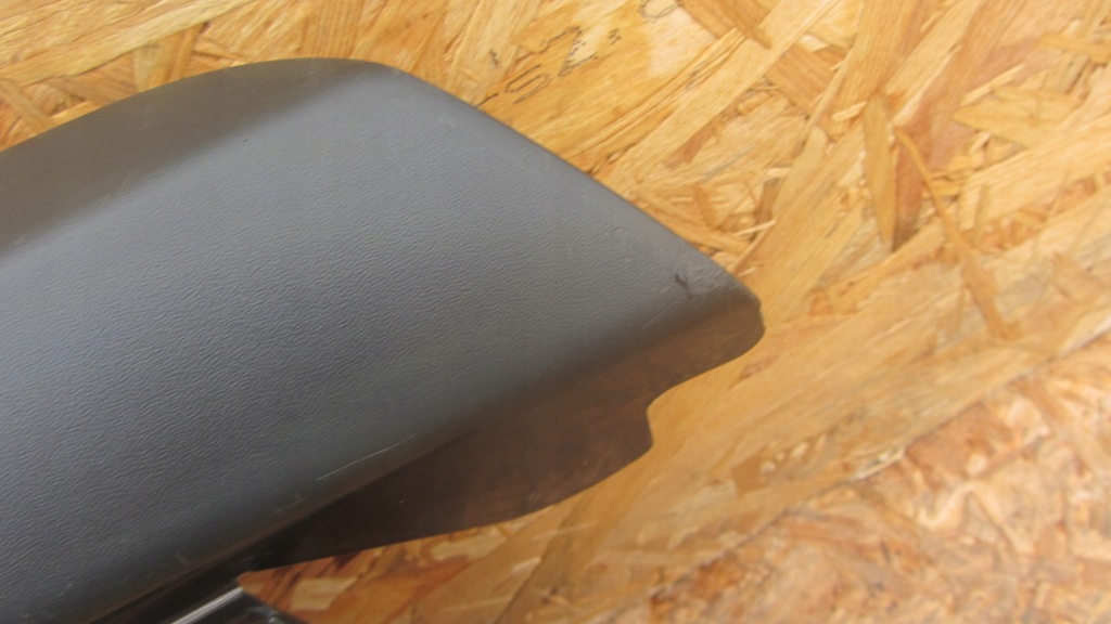 фото №8, Молдинг накладка бампера задня toyota highlander iii