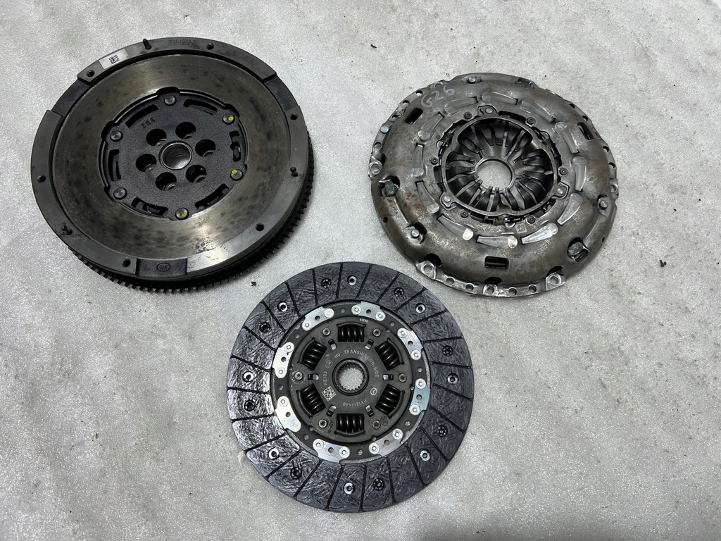 фото №1, Mazda 3 bp колесо двухмассовый сцепление skyactiv-g rok 2019