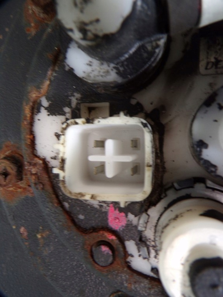 фото №6, Suzuki wagon r 1.3 бензин бак топлива