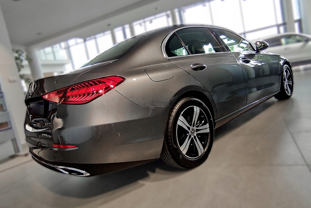 фото №8, Mercedes c v sedan w206 2021- накладка na бампер