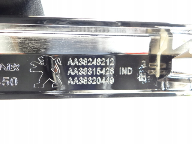 Peugeot 308 t9 рестайлинг  gt line решётка  решётка решётка радиатора бампера хром рамка Цена